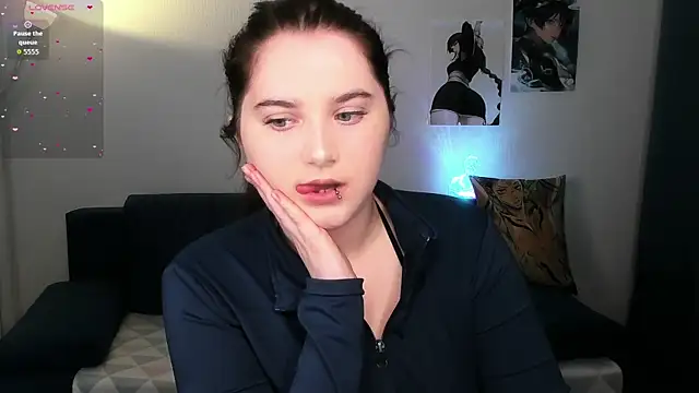 chloe dashh online show from March 14, 2026, 4:57 pm