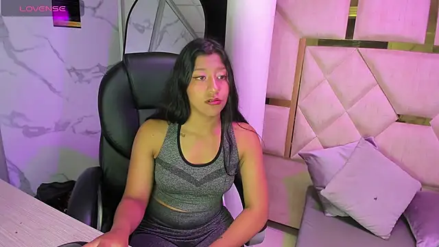 Vaneline2 online show from February 26, 2026, 9:59 pm