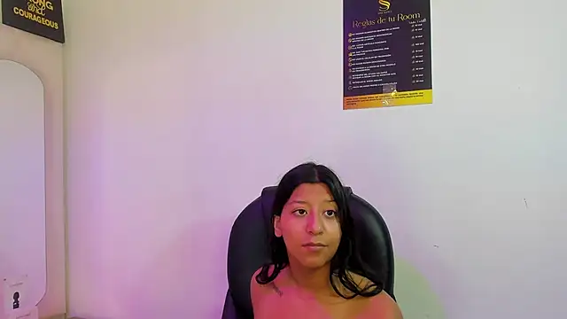 Vaneline2 online show from April 16, 2026, 4:19 pm