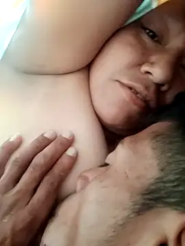 perrit17 online show from April 12, 2026, 1:47 pm