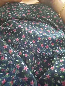 JOYAPARVEEN online show from April 6, 2026, 6:09 pm