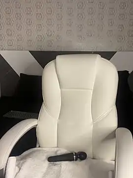 Snapshot of Mia_rivers__ chatting on February 12, 2026, 7:02 pm Mia rivers online show from February 12, 2026, 7:02 pm