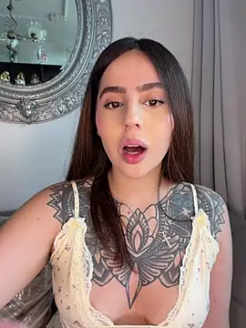 Snapshot of Im_Anto chatting on July 23, 2026, 6:48 pm Im Anto online show from July 23, 2026, 6:48 pm