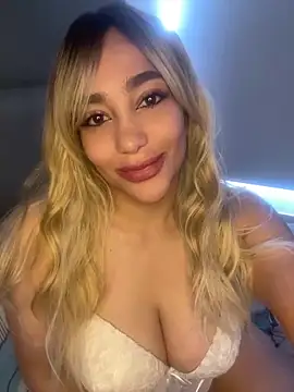 JulietaRous online show from March 13, 2026, 2:22 pm