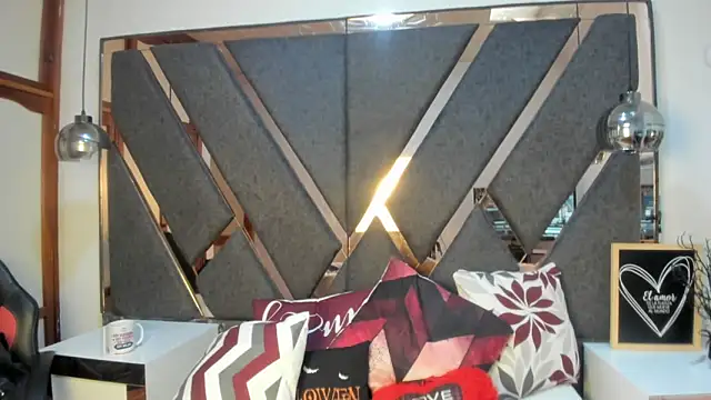 Maggyx online show from March 29, 2026, 3:35 pm