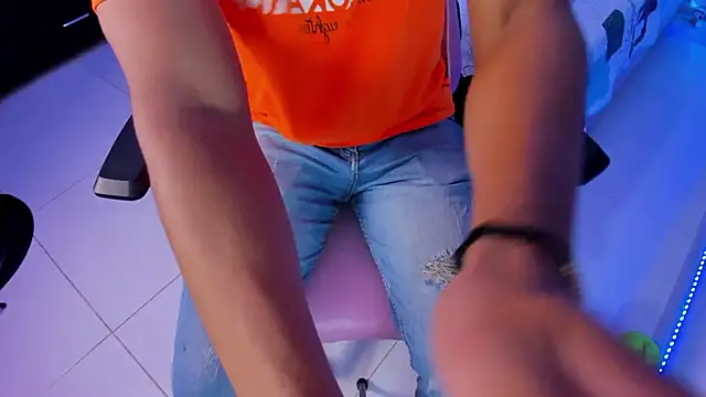 Adrian Prime  online show from March 5, 2026, 7:10 pm