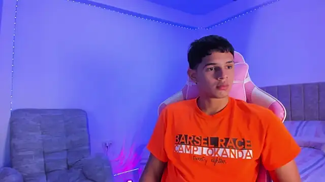 Adrian Prime  online show from April 18, 2026, 7:07 pm