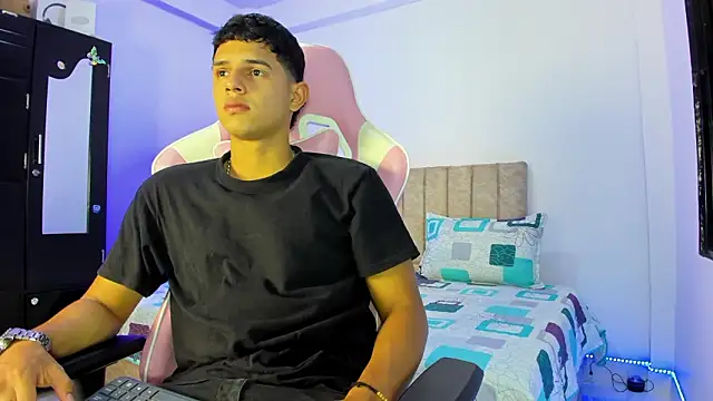 Snapshot of Adrian_Prime_ chatting on March 4, 2026, 6:48 pm Adrian Prime online show from March 4, 2026, 6:48 pm