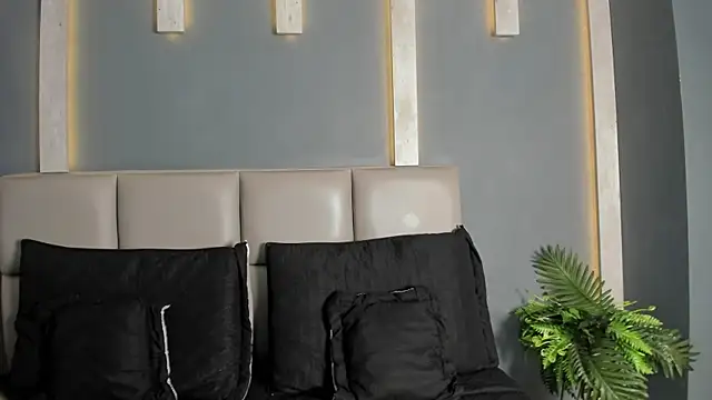 Snapshot of TSExoticFuck chatting on March 3, 2026, 7:54 pm TSExoticFuck online show from March 3, 2026, 7:54 pm