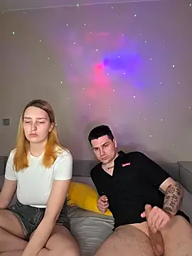 ToxyFoxyy online show from February 10, 2026, 12:04 pm