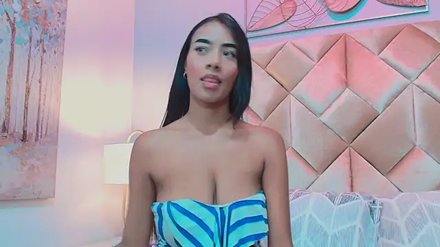 CandyLips 4 online show from March 20, 2026, 7:04 pm