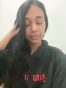 Snapshot of bruxinhadeblairrr chatting on June 27, 2026, 11:33 pm bruxinhadeblairrr online show from June 27, 2026, 11:33 pm