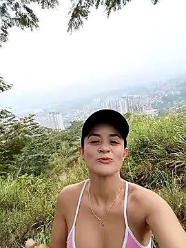 miamorgan20 online show from February 15, 2026, 12:59 pm