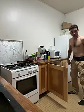 daphne grande online show from February 24, 2026, 10:32 pm