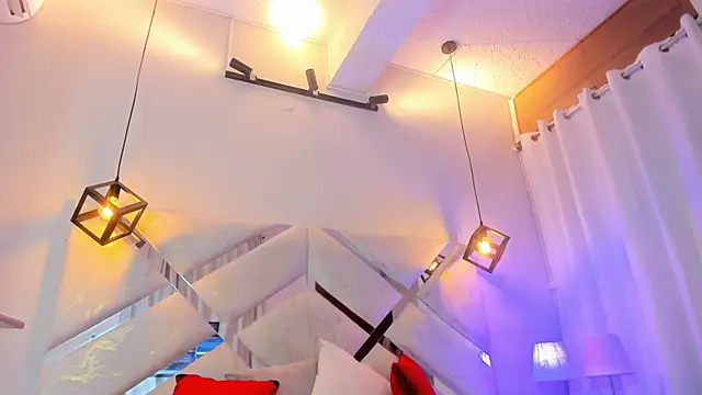 Wildkiitty online show from April 19, 2026, 2:18 pm