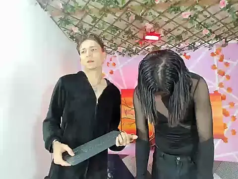 Dapnhe hot2006 online show from February 25, 2026, 1:44 pm