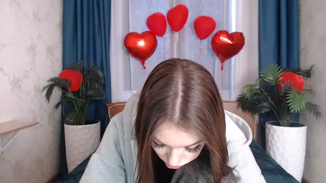 CandyGyrl online show from February 24, 2026, 1:17 am