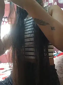 Snapshot of komalsharma99 chatting on May 14, 2026, 10:01 am komalsharma99 online show from May 14, 2026, 10:01 am