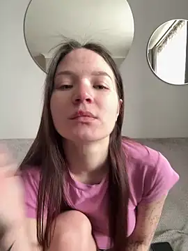 chilhorny online show from March 4, 2026, 3:47 am