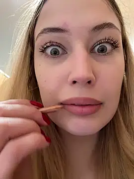 blonde exe online show from March 20, 2026, 2:07 pm