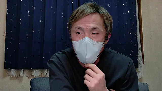 renrenta 77 online show from March 5, 2026, 12:02 pm