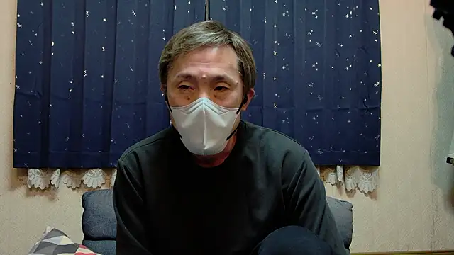 renrenta 77 online show from March 3, 2026, 12:45 pm