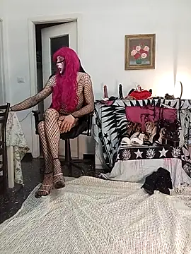 LASCHIAVA6TV72 online show from March 6, 2026, 11:44 pm