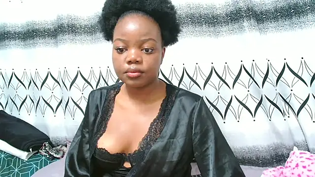 Snapshot of AlliBabe chatting on May 17, 2026, 6:41 pm AlliBabe online show from May 17, 2026, 6:41 pm