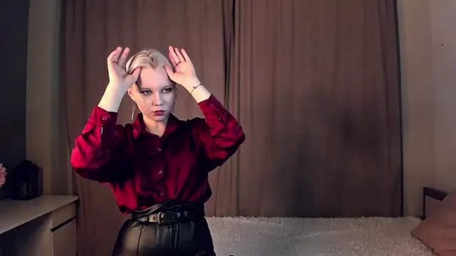 GoldenLenarz online show from March 20, 2026, 11:11 am