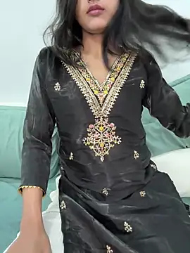 godessoflust online show from April 2, 2026, 10:11 am