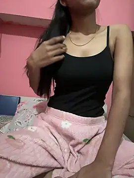 Snapshot of godessoflust chatting on February 28, 2026, 5:45 pm godessoflust online show from February 28, 2026, 5:45 pm