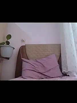 Snapshot of boraaily chatting on February 24, 2026, 12:28 pm boraaily online show from February 24, 2026, 12:28 pm