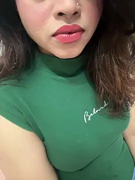 Snapshot of riya_sharma11 chatting on February 22, 2026, 1:35 pm riya sharma11 online show from February 22, 2026, 1:35 pm