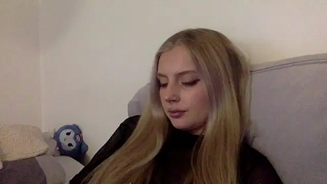 MayaWetDream online show from March 25, 2026, 8:52 pm