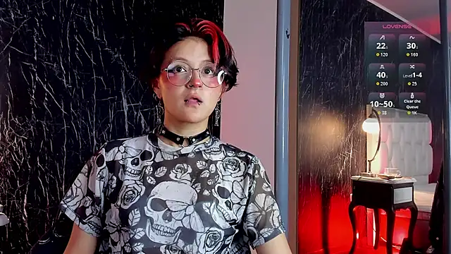 Snapshot of YuuMiko chatting on February 28, 2026, 12:16 pm YuuMiko online show from February 28, 2026, 12:16 pm