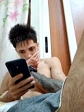 Snapshot of CubanoxxxSex chatting on April 5, 2026, 6:25 pm CubanoxxxSex online show from April 5, 2026, 6:25 pm