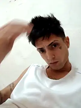 Snapshot of CubanoxxxSex chatting on February 9, 2026, 8:40 pm CubanoxxxSex online show from February 9, 2026, 8:40 pm