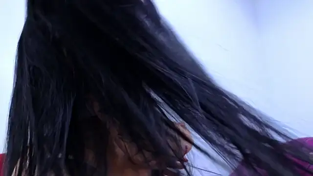 Julieta-Horny- online show from April 14, 2026, 1:05 pm