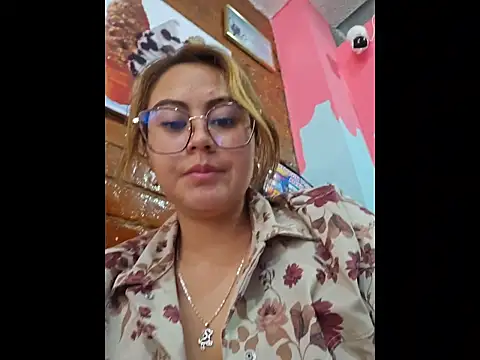 Mari-98 online show from May 19, 2026, 8:27 pm