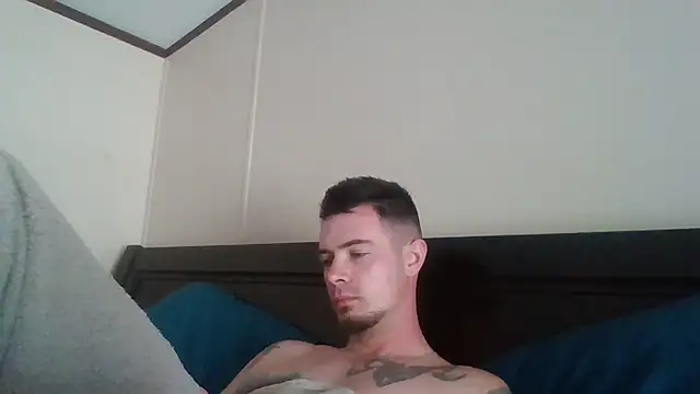 Snapshot of midnightsinz chatting on April 7, 2026, 7:37 pm midnightsinz online show from April 7, 2026, 7:37 pm