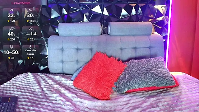 Tammy sutra online show from April 8, 2026, 7:15 pm