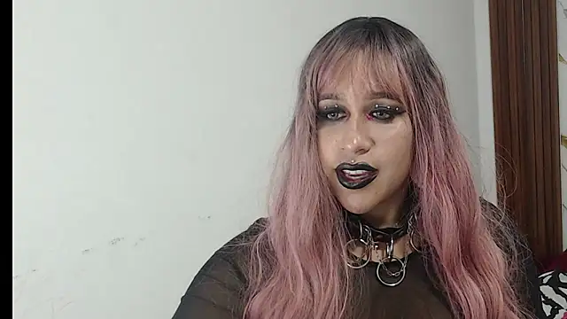 valen ros online show from March 1, 2026, 11:38 pm