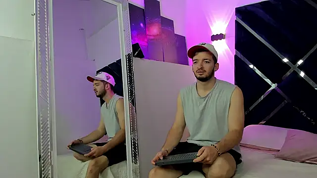 Logan Wolf-js online show from March 31, 2026, 12:18 pm