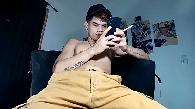 Jesshot bigcock20cm online show from April 6, 2026, 7:37 pm