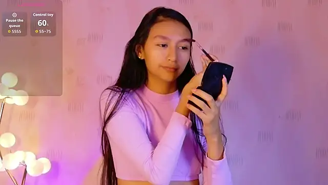 ThinPrincesss online show from March 19, 2026, 12:49 pm