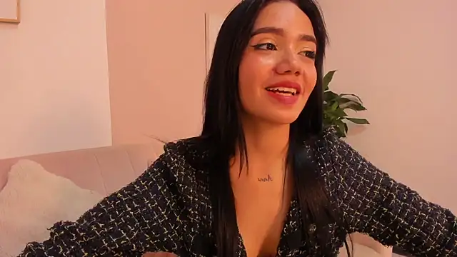 Snapshot of Mila_jenner chatting on February 26, 2026, 12:43 am Mila jenner online show from February 26, 2026, 12:43 am