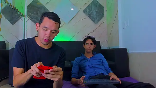 Snapshot of Wonka_1 chatting on February 8, 2026, 4:10 am Wonka 1 online show from February 8, 2026, 4:10 am