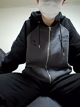 minnsuu0402 online show from March 17, 2026, 11:02 am