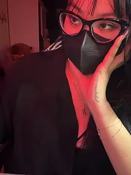 HaleyKin online show from March 24, 2026, 1:22 pm