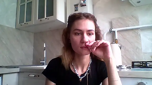 DeanneGilcher online show from March 3, 2026, 9:27 am